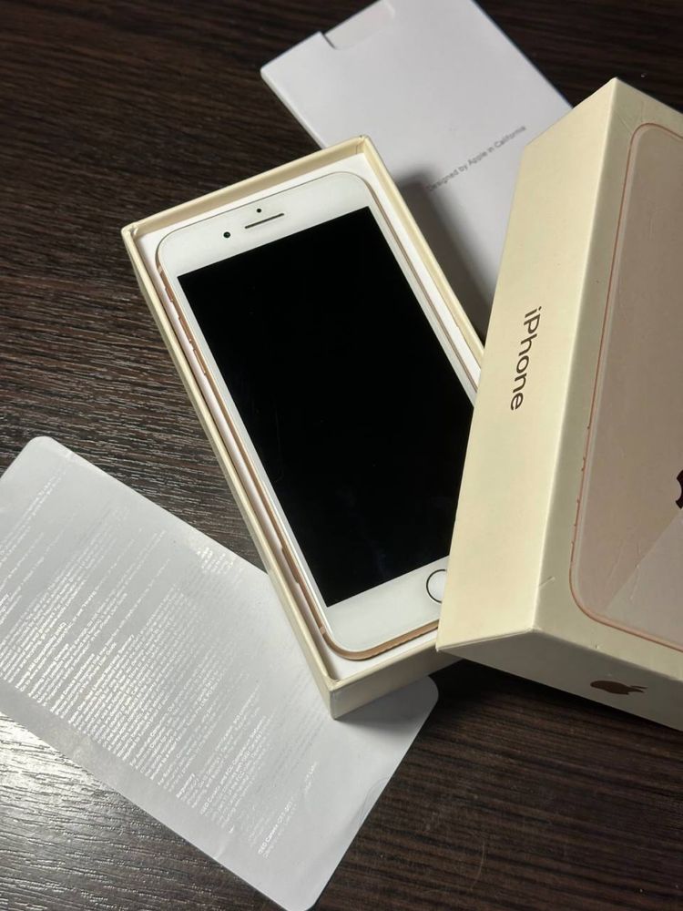 Iphone 8 plus/64gb gold ідеал