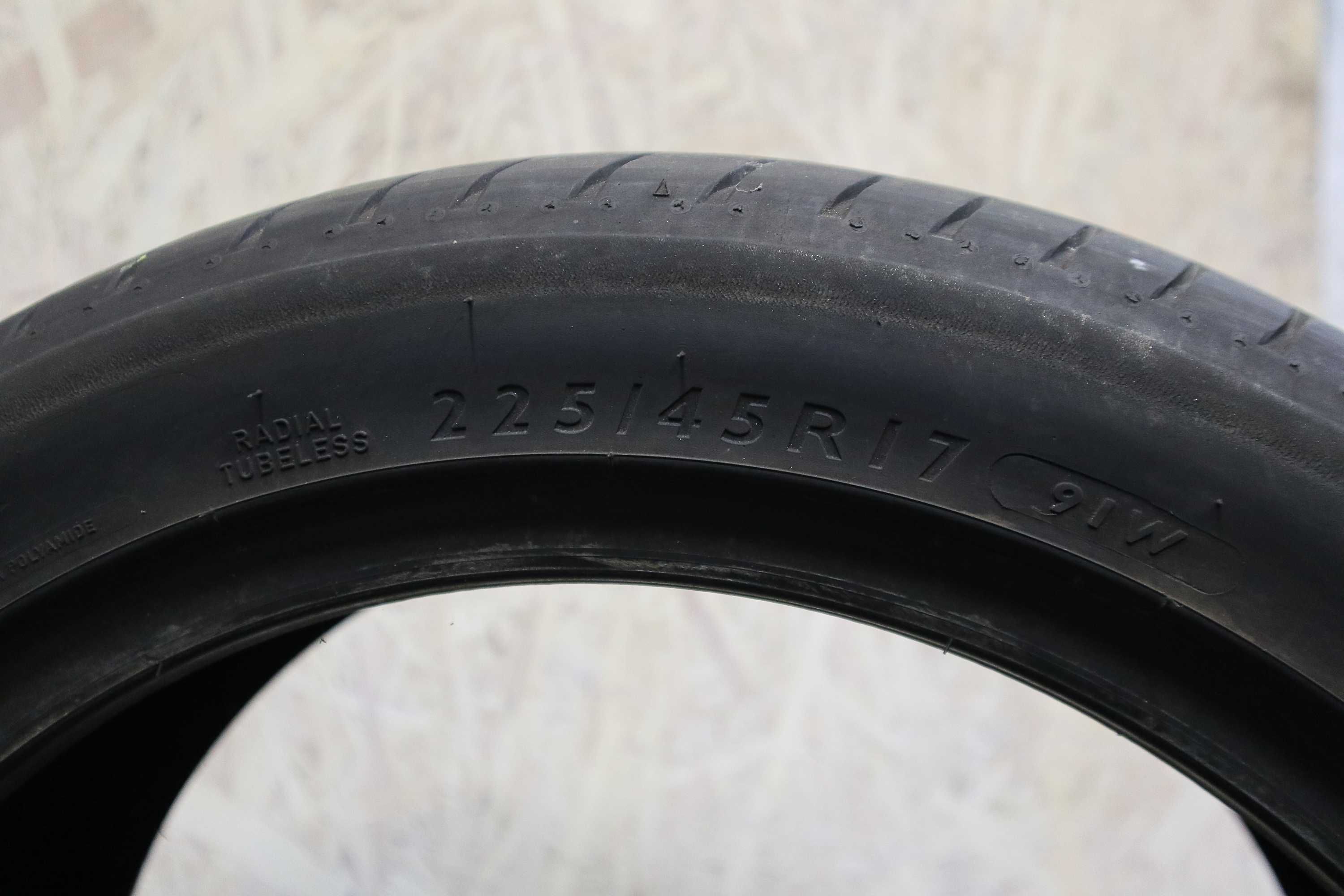 Пара літніх шин Dunlop Sport Maxx RT 225/45 R17 6 mm 2021