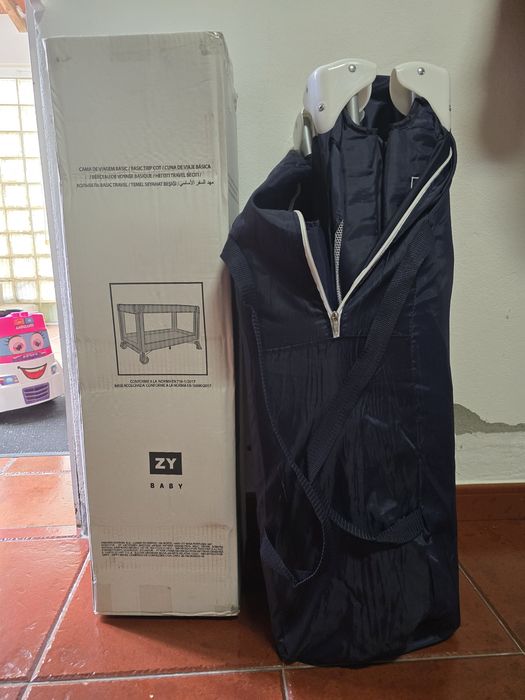 Cama de viagem da Zippy