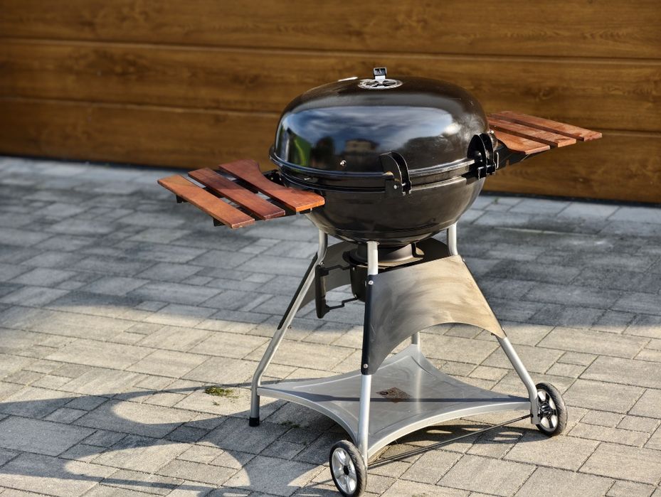 Grill ogrodowy węglowy z termometrem i kółkami