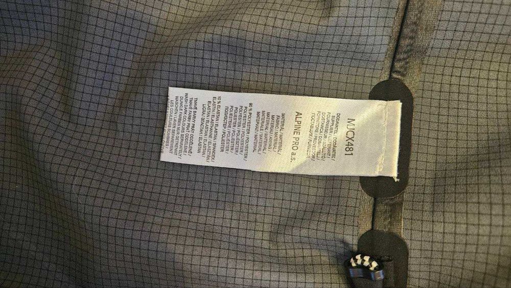 Мембранна чоловіча куртка Alpine Pro Dunac, S - Black