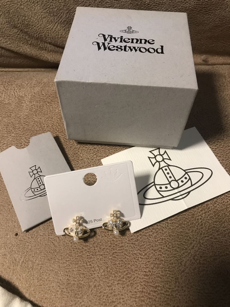 Серьги  в стиле Vivienne Westwood