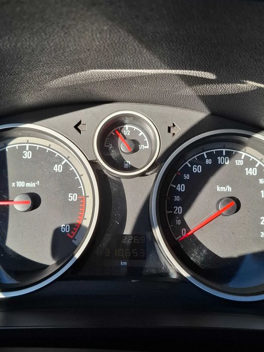 Sprzedam, Opel Zafira 1.9 CDTI Diesel