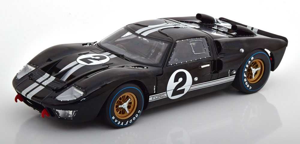 1:18 Shelby Collectibles Ford GT40 MK II #2 winner 24h LeMans 1966