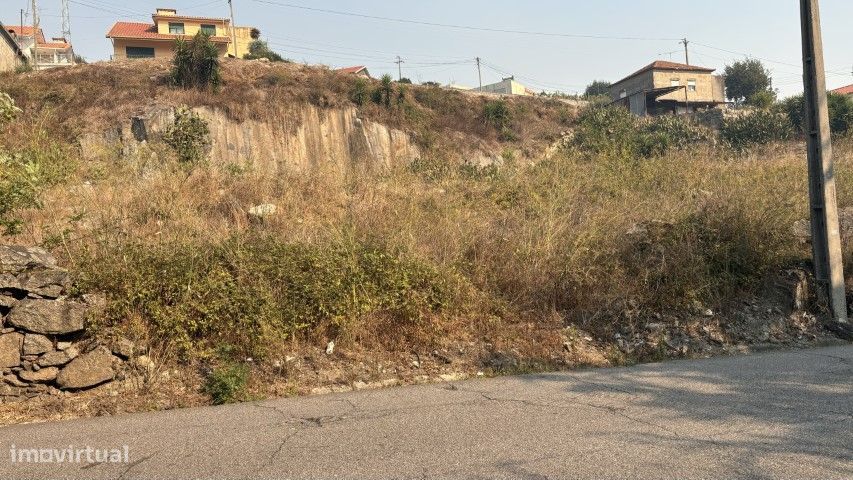 Oferta da Escritura e Registo - Terreno para construção - BAIRRO