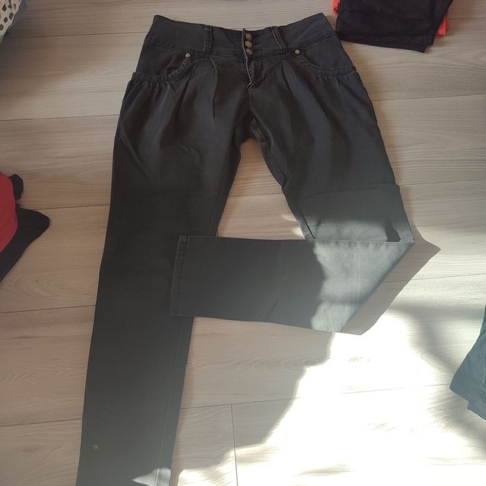 Spodnie czarne damskie