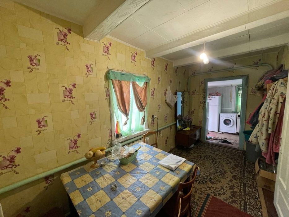 Будинок село Острів