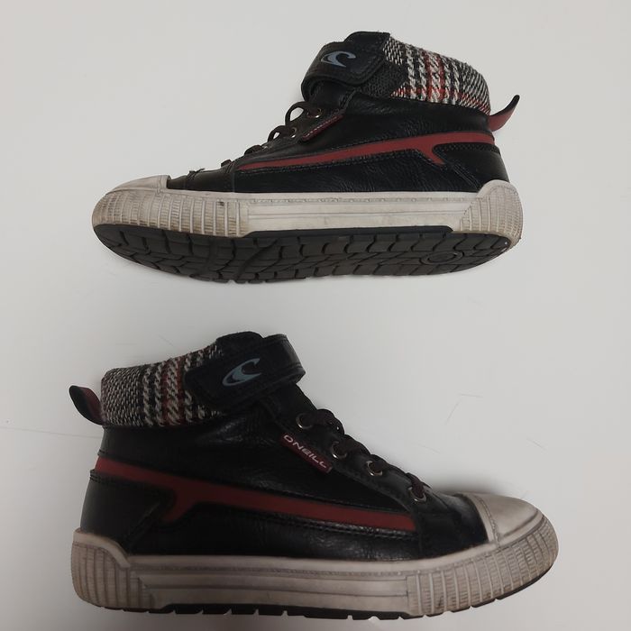 O'Neill Trzewiki Medford Mid Jr rozmiar 30