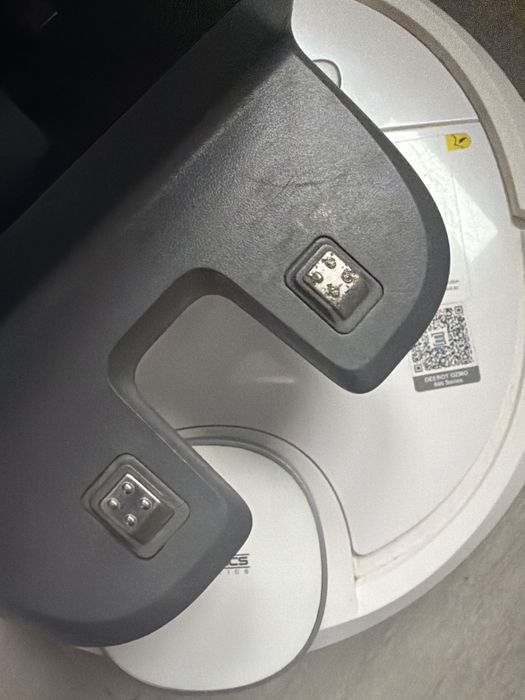 deboot robot пылесос