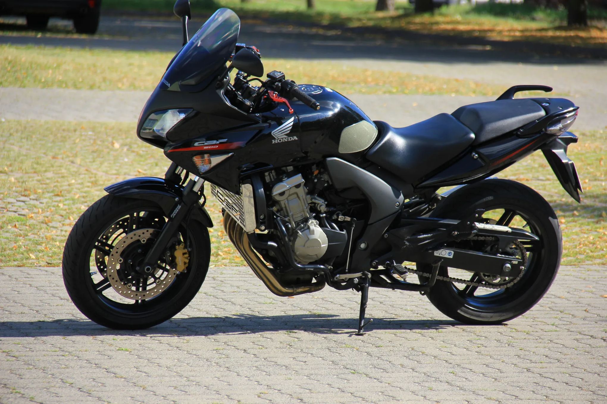 Honda CBF Honda CBF 600 SA- Salon PL, serwisowana, ABS, dużo dodatków