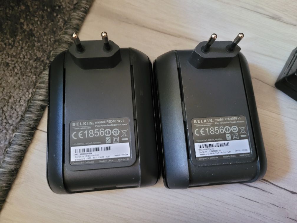 Adaptery power line PLC dLAN Belkin internet z gniazka