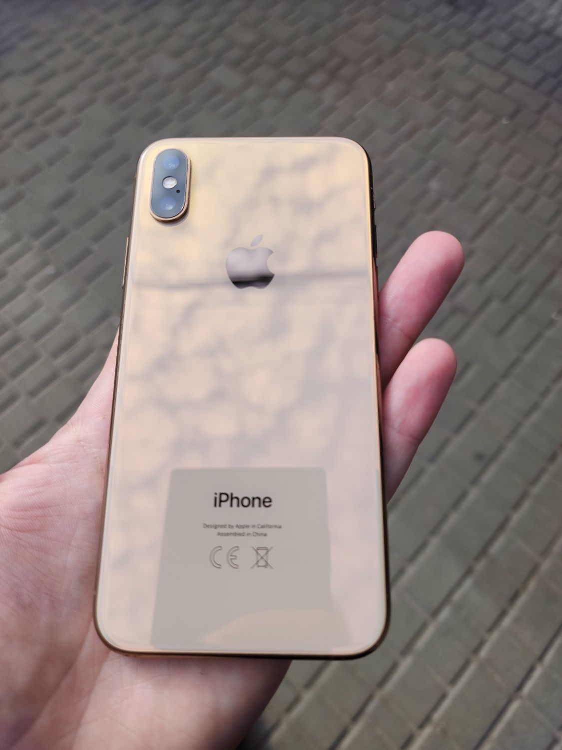 iPhone XS 256GB в идеале, полный комплект!