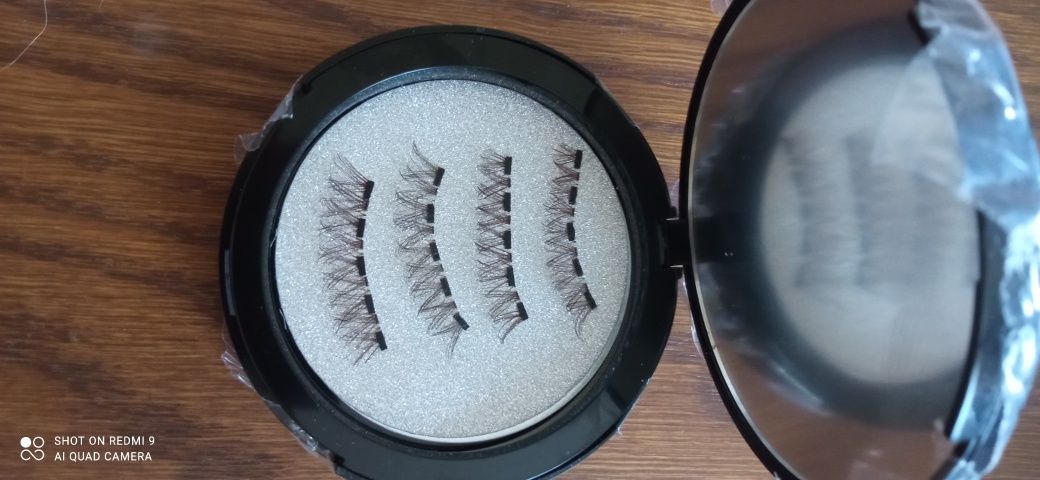Nowy zestaw 4 par rzęs magnetycznych plus aplikator