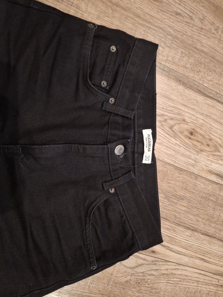 Spodnie jeansy marki Pull & bear roz. 34