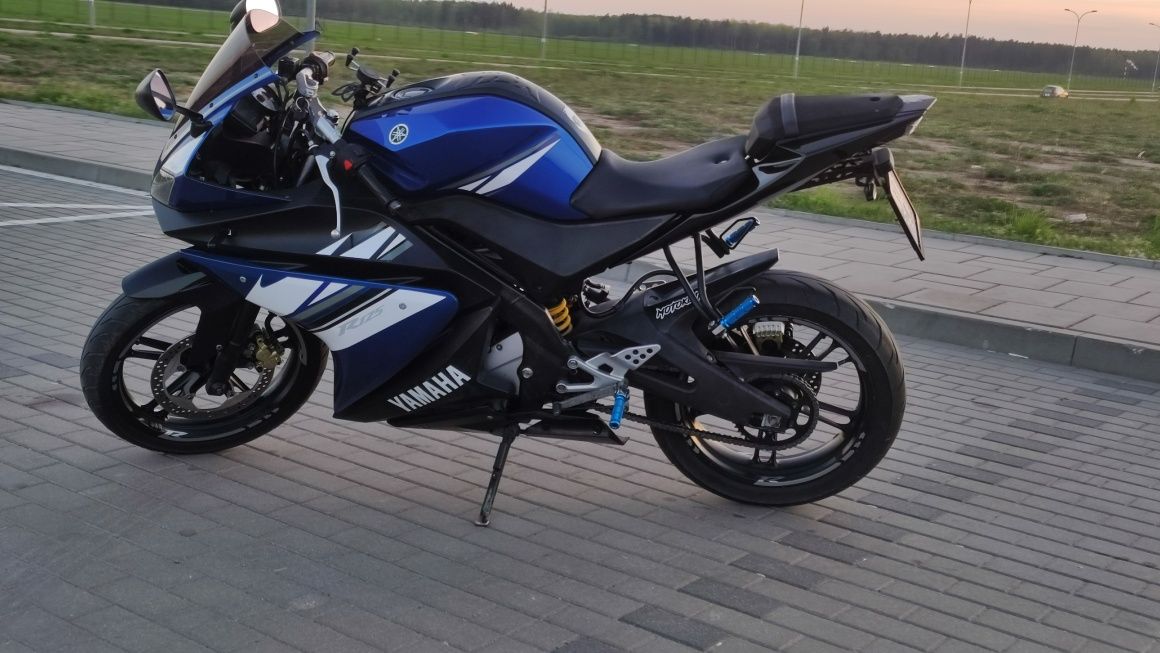 Yamaha YZF - R125