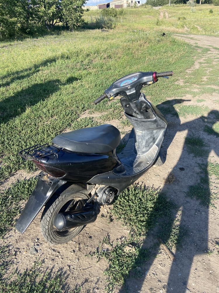 Продам  скутер Хонда дио