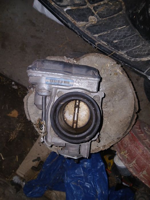 Продам запчастини на Mercedes-Benz W202 C180