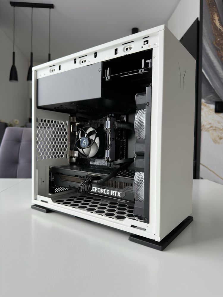 Komputer stacjonarny do gier. I7 8700/ RTX 3070/ 1TB SSD