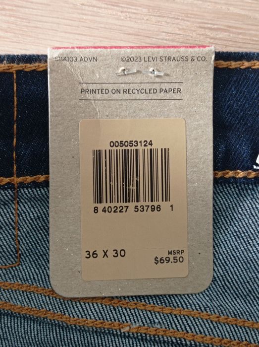 Oryginalne spodnie jeansowe Levi's Strauss 505 Regular nowe za1/3 ceny