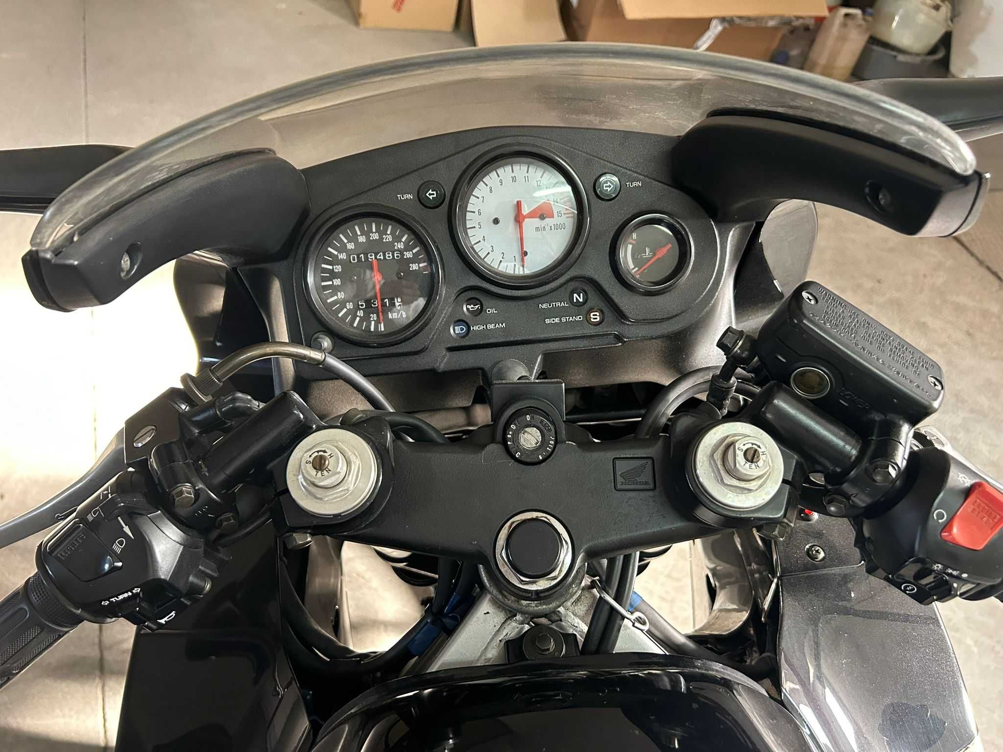 Cbr 600f 1998 IMPECÁVEL para venda ou troca por moto nacked 600 ou +