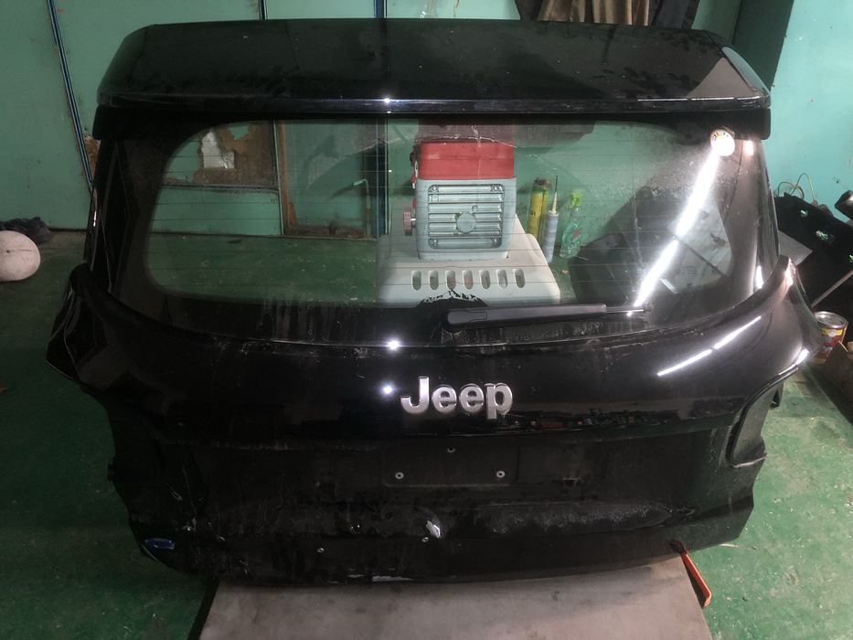 Фара jeep avenger