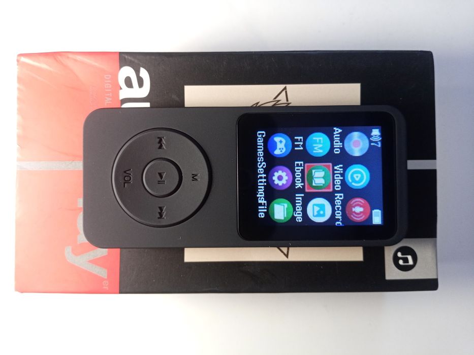 MP3-MP4 плеер память 8GB+SD,FM Radio,Bluetooth,EBook, диктофон,видео