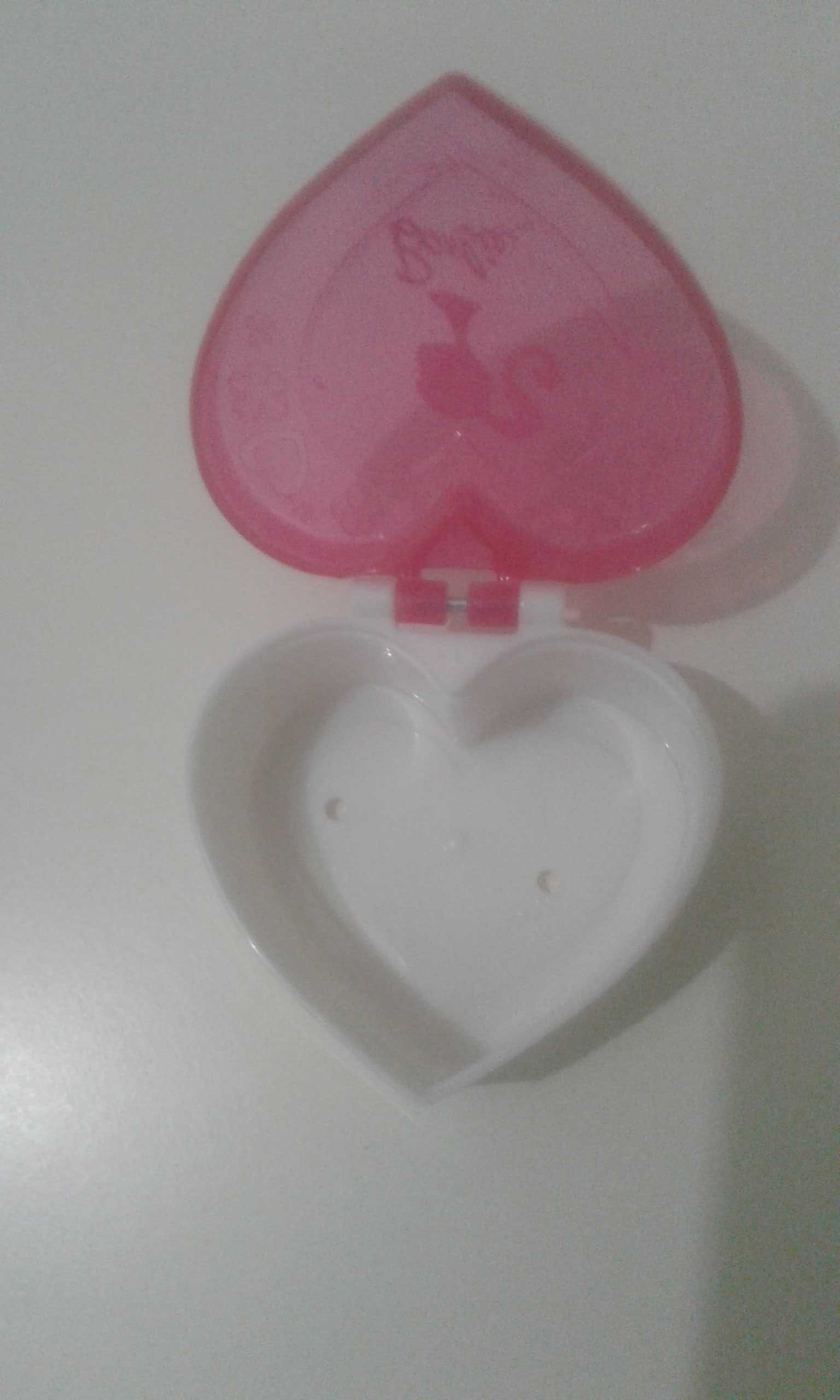 Caixa em forma de coração,  Barbie boneca, Mattel