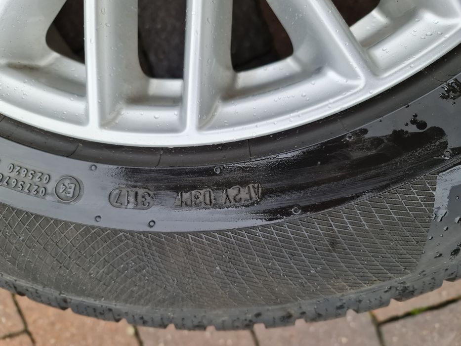 Sprzedam koła zimowe Continental 17 z czujnikami TMPS