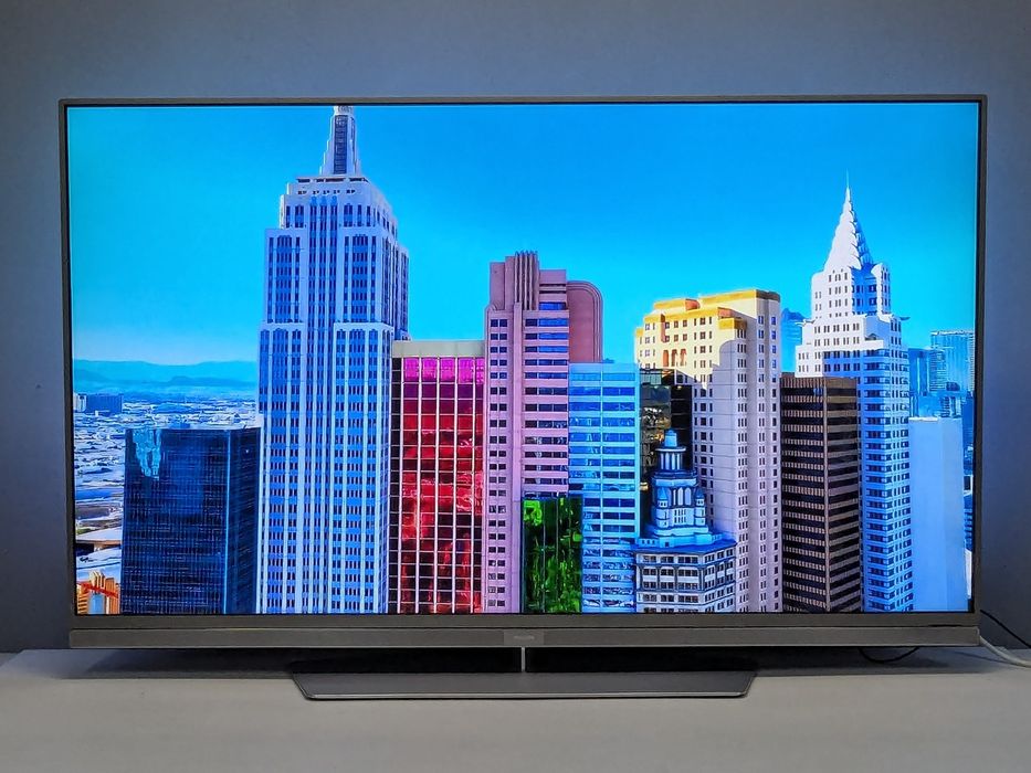 Philips 55PUS7181 4K Ultra HD Android 8 Quad Core, 16 Гб Ambilight !