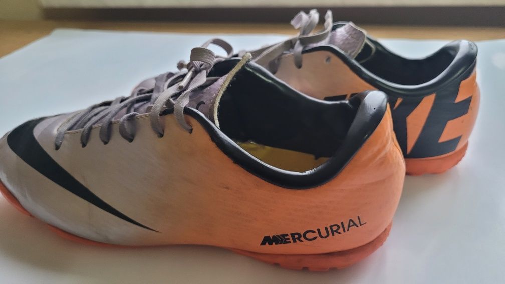 Buty Nike Mercurial  roz.38.5