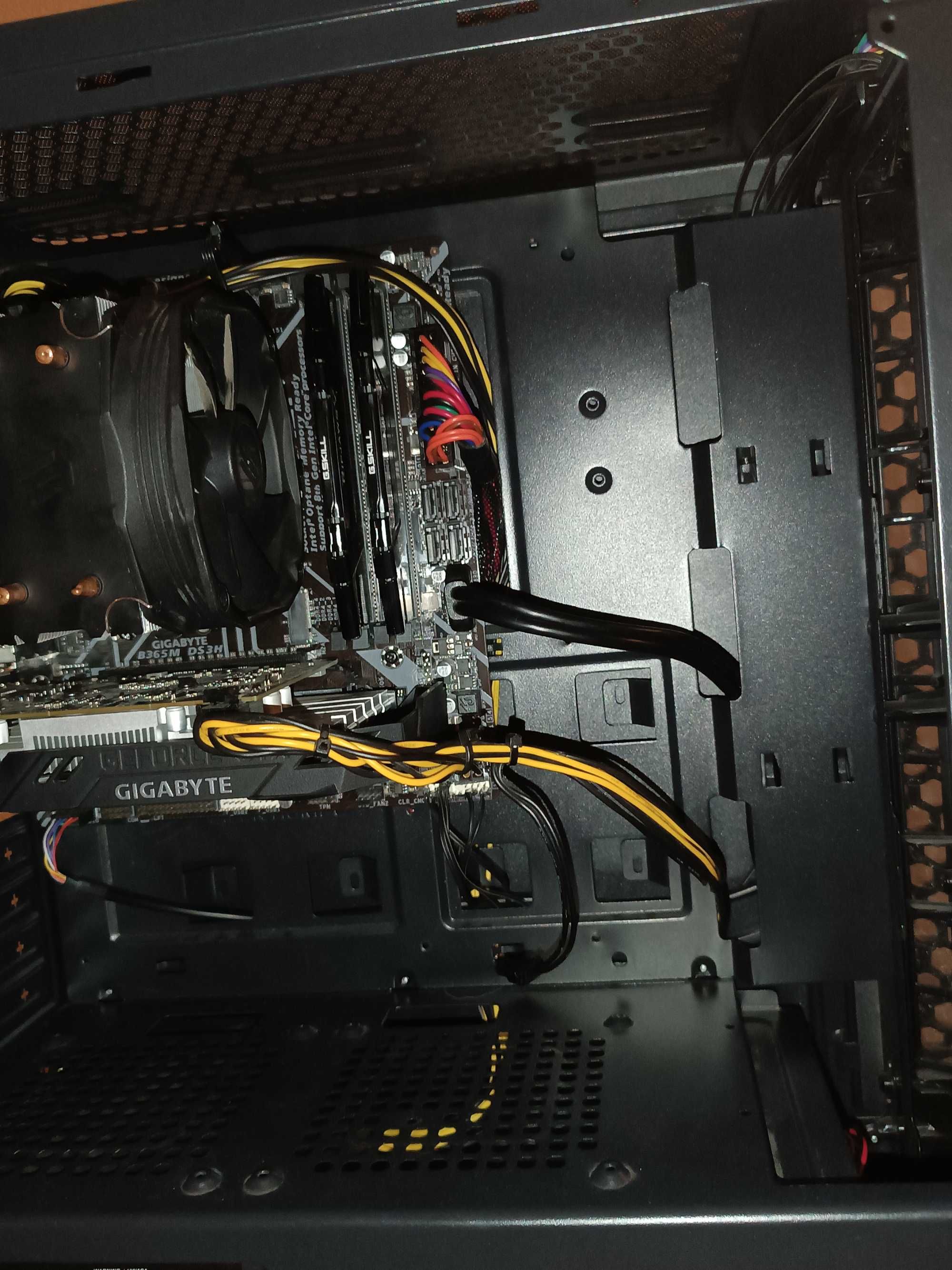 komputer z gtx 1650 z i3 9gen lub i5