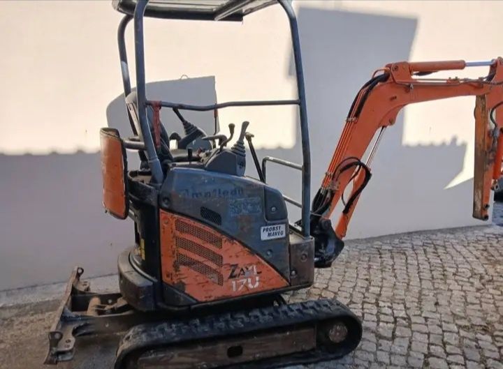 Mini giratoria hitachi