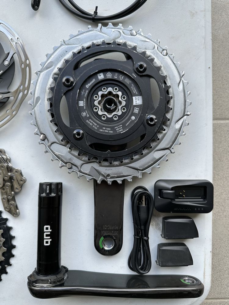SRAM Force AXS 2x12 eTap
