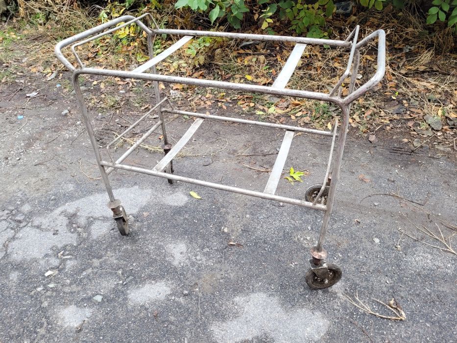 Тележка тачка на колёсиках