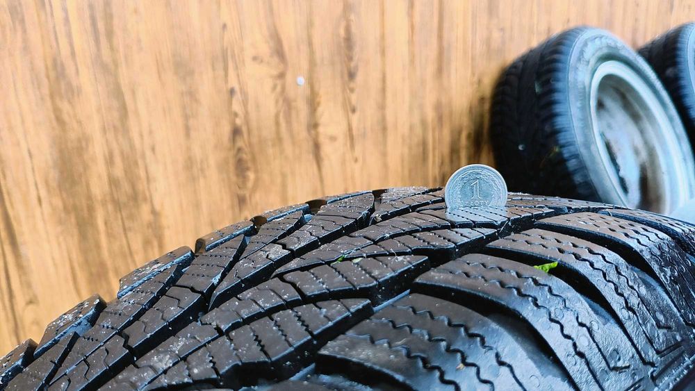 Felgi z oponami zimowymi BMW E46