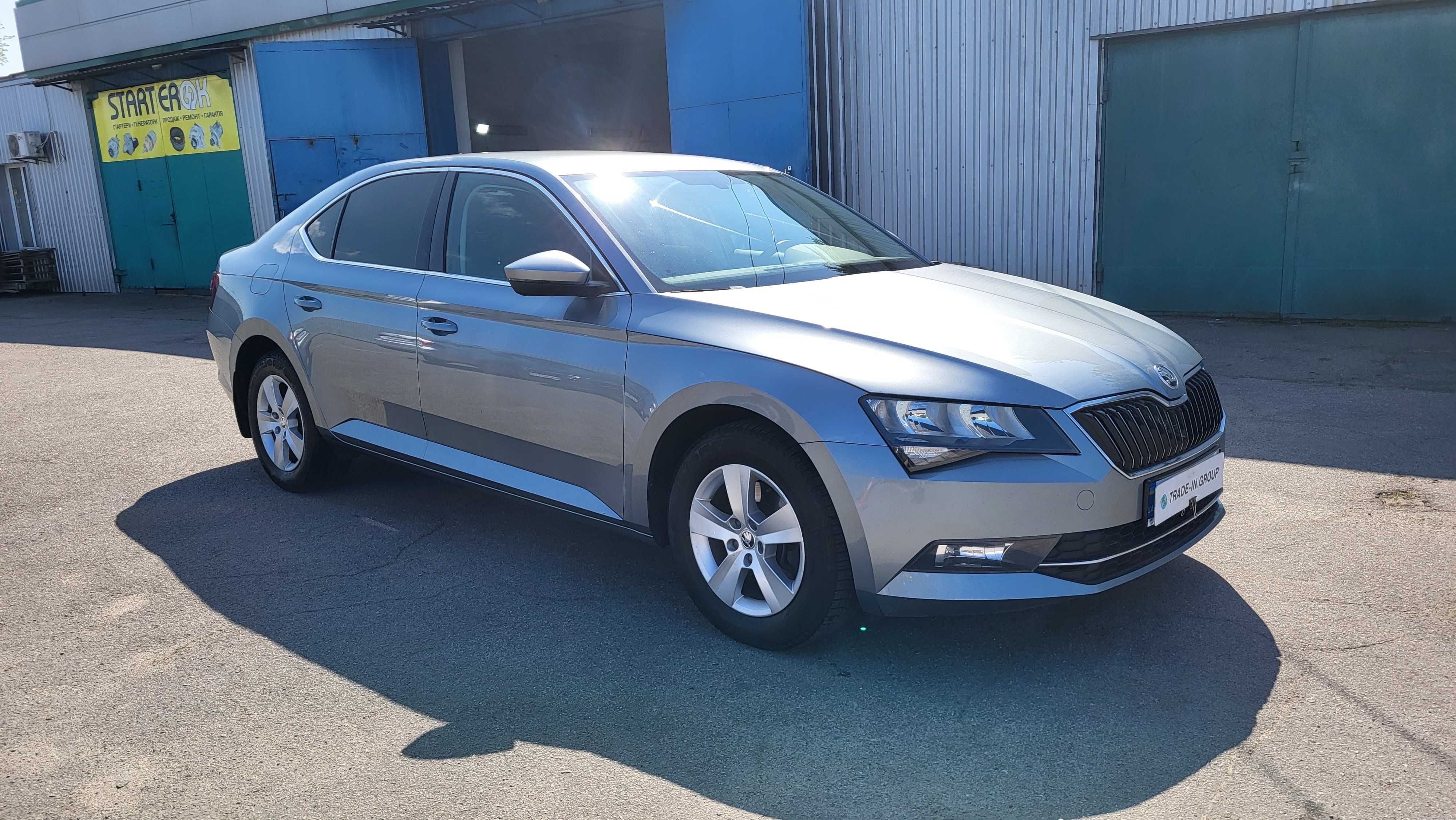 Авто Skoda Superb 2019 1.8tsi