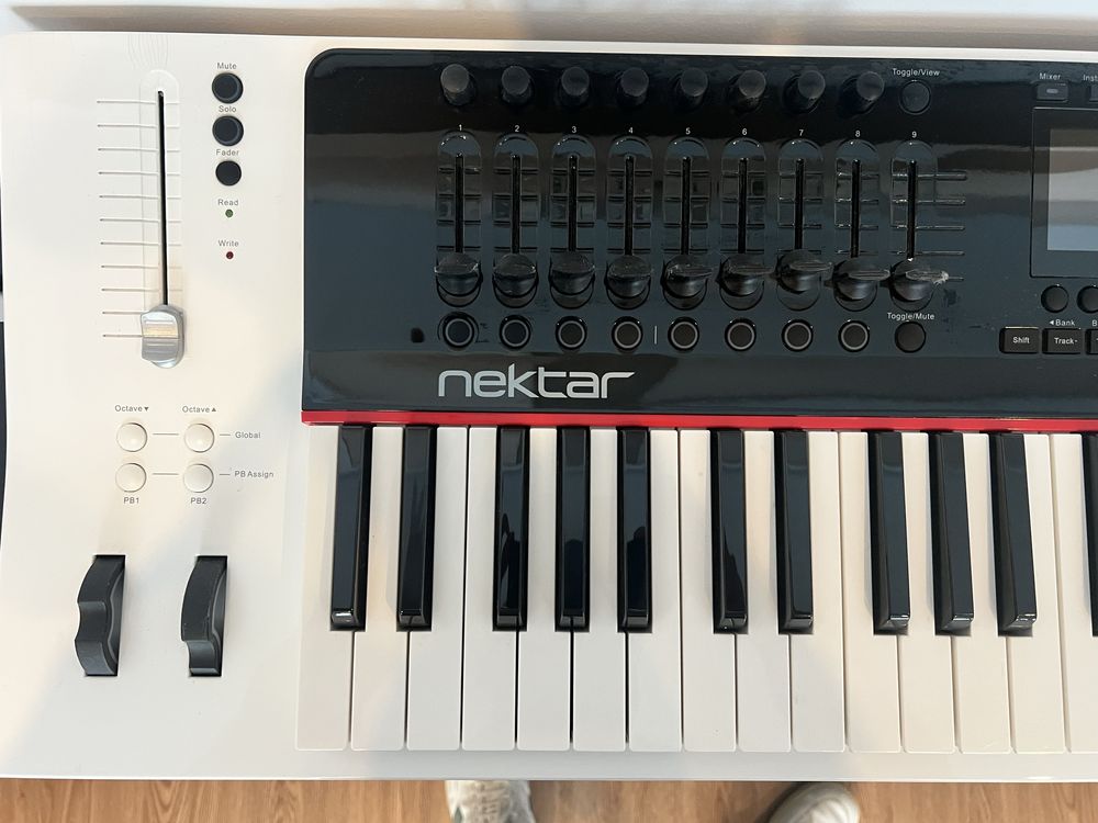 Teclado Nektar Panorama P6