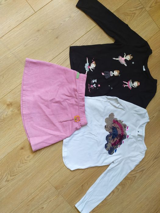 Bluzka, koszulka, spódnica, zestaw ubrań dla dziewczynki r.110