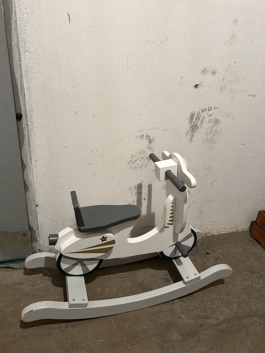 Kids Concept konik na biegunach bujak drewniany