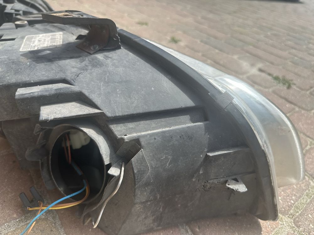Lampy przod Audi a4 b7 eutopa