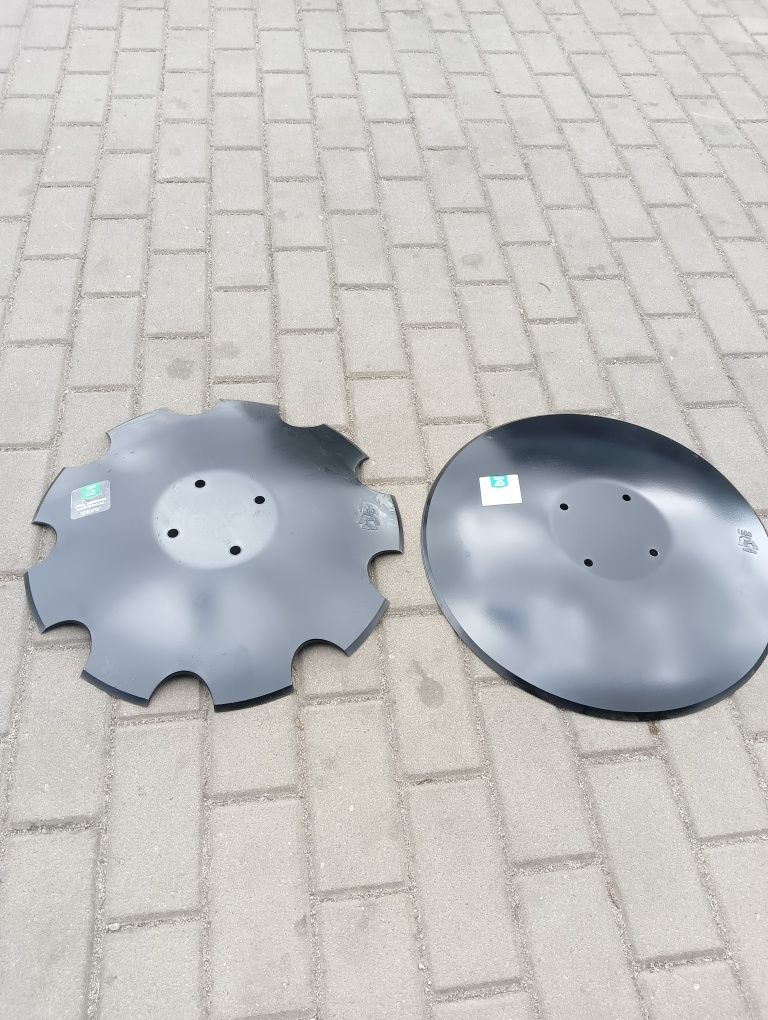Talerz uzębiony Amazone Catros XL 034  460mm 4 otw.  STAL BOROWA