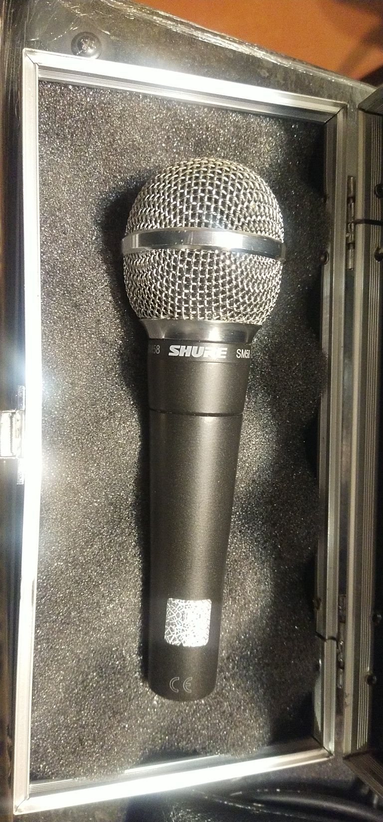 Мікрофон вокальний.