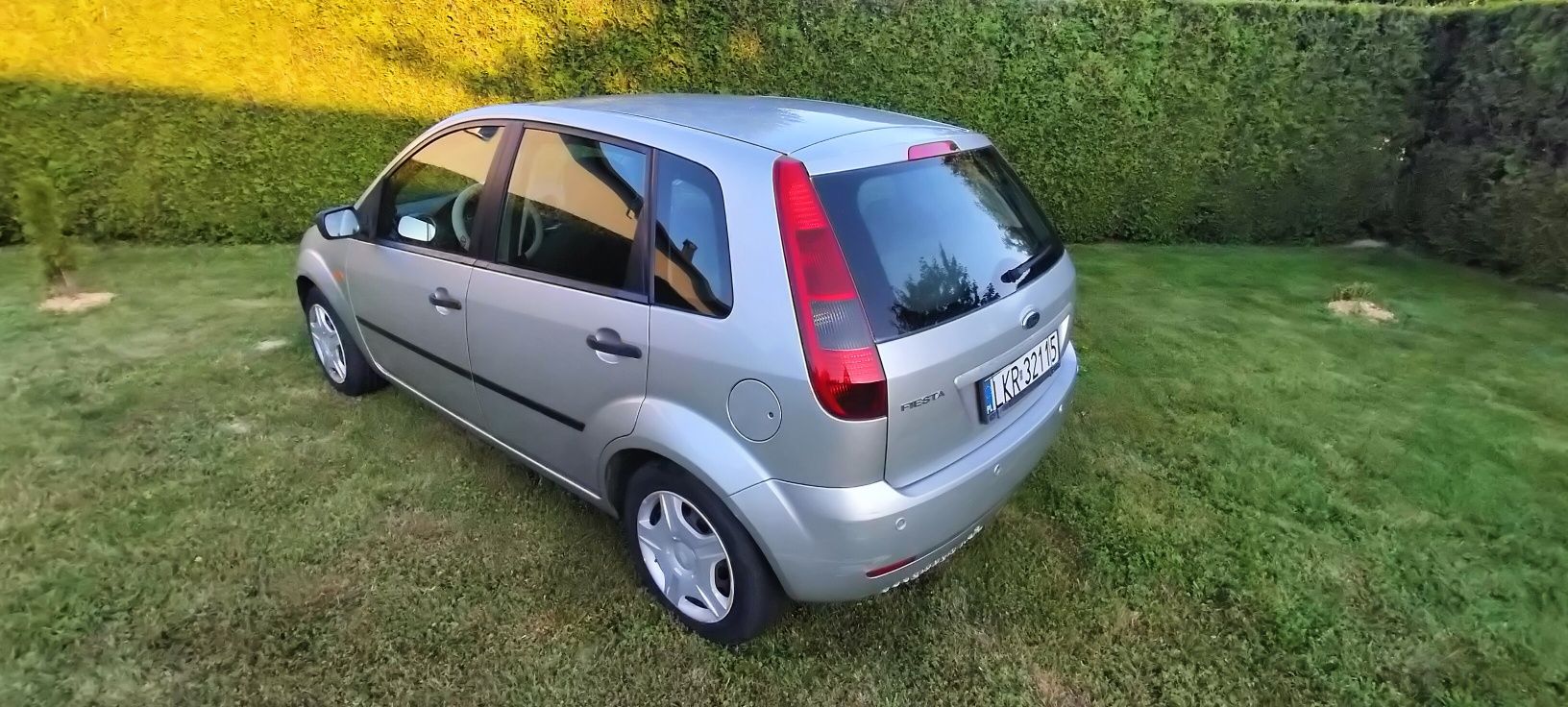 Ford Fiesta Ghia benzyna