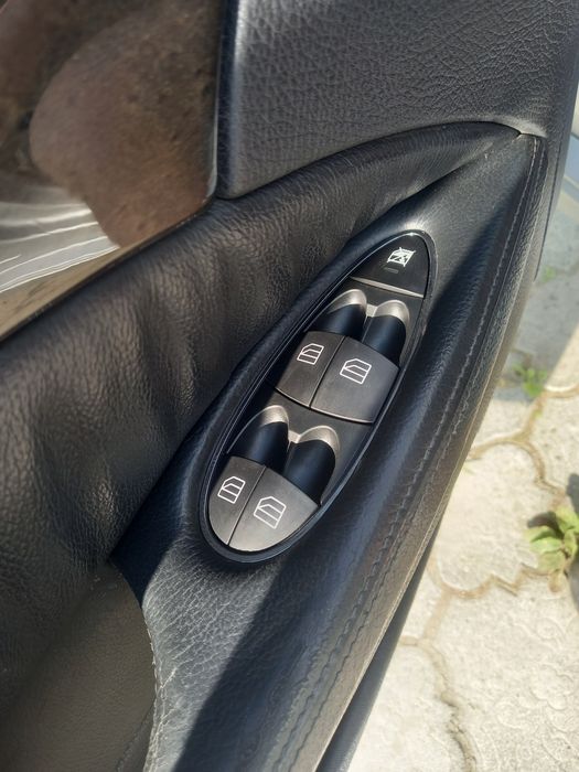 Подстаканник w 211 e212 w219 мерседес mercedes кнопки склопідйомника