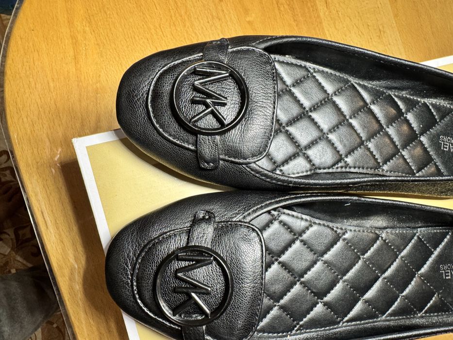 Шкіряні балетки Michael Kors