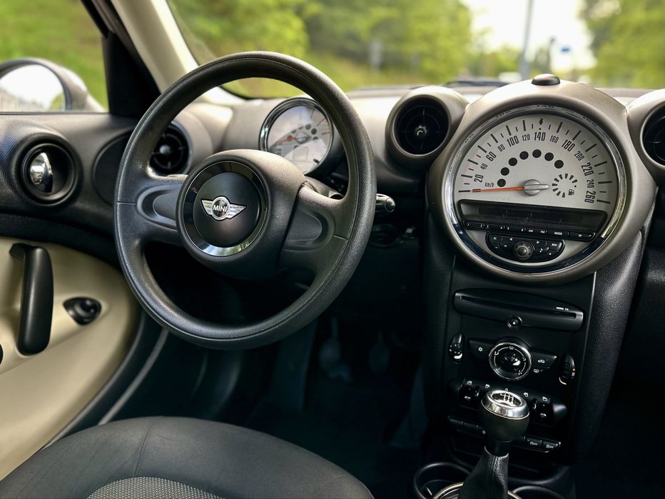 Mini Cooper D Countryman 1.6 RATY!