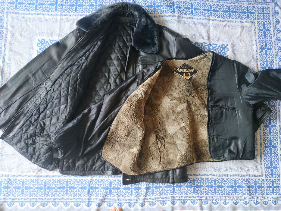 Зимова, шкіряна, чоловіча куртка