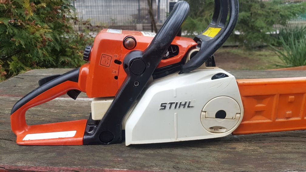 Pilarka STIHL 023 C (2.7 km) Super Stan