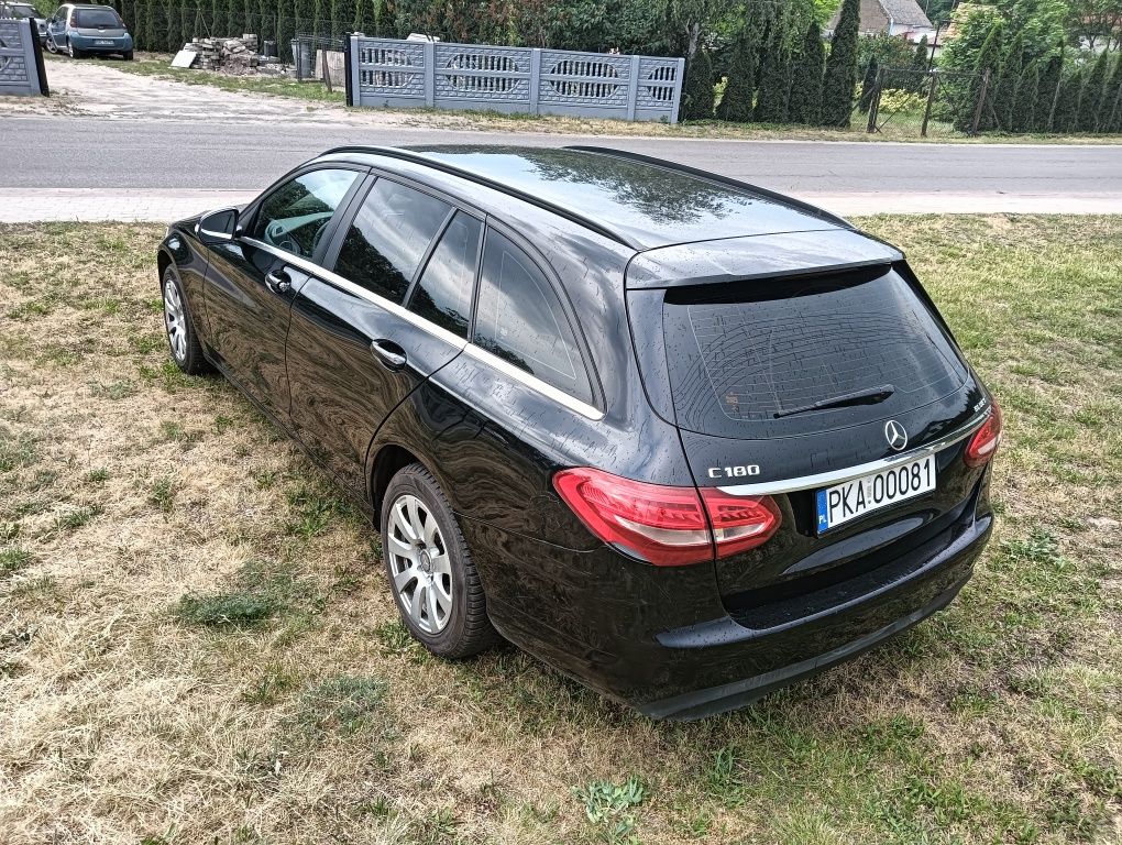 Mercedes Benz C180 W205 1.6d 2016 Automat Zarejestrowany