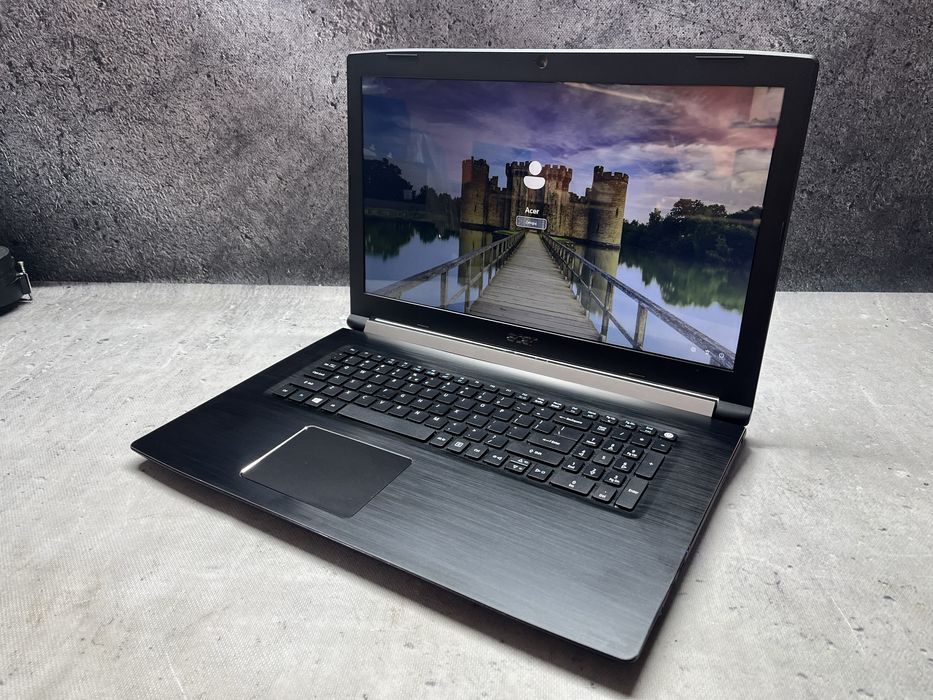 Acer A517-51g / i5-8250U / NVIDIA MX250 / 12GB DDR4 / 512GB SSD / 17”
